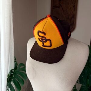 San Diego Padres New Era 9FIFTY Snapback Hat MLB Retro Brown Gold